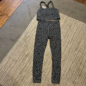 Athleta Workout Matching Set Buttery Soft Material